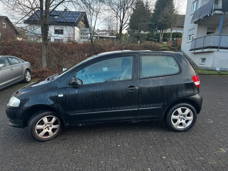 Schwarz Gebraucht 2004 VW Fox Kleinwagen | 1.500 € (Fairer Preis) - Bild 1/4