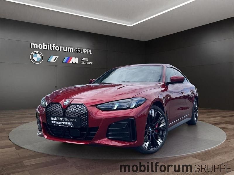 Rot Neu 2025 BMW i4 M Sport Limousine | 68.990 € (Etwas zu teuer) - Bild 1/4