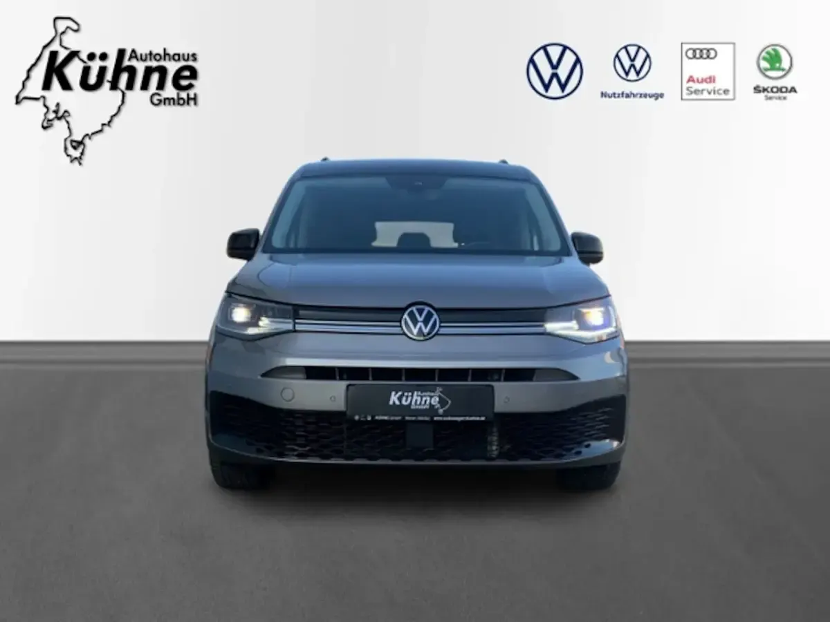 Gebraucht VW Caddy Maxi Edition 122 PS (89 kW) 2025 Van / Kleinbus