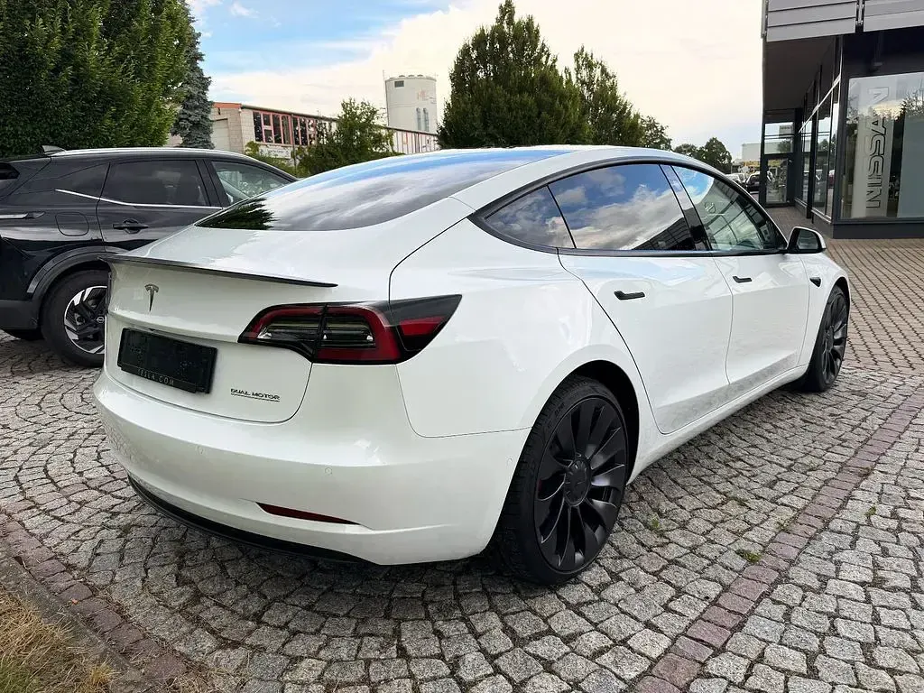 Gebraucht Tesla Model 3 Performance 377 kW (513 PS) 2022 Weiß Limousine