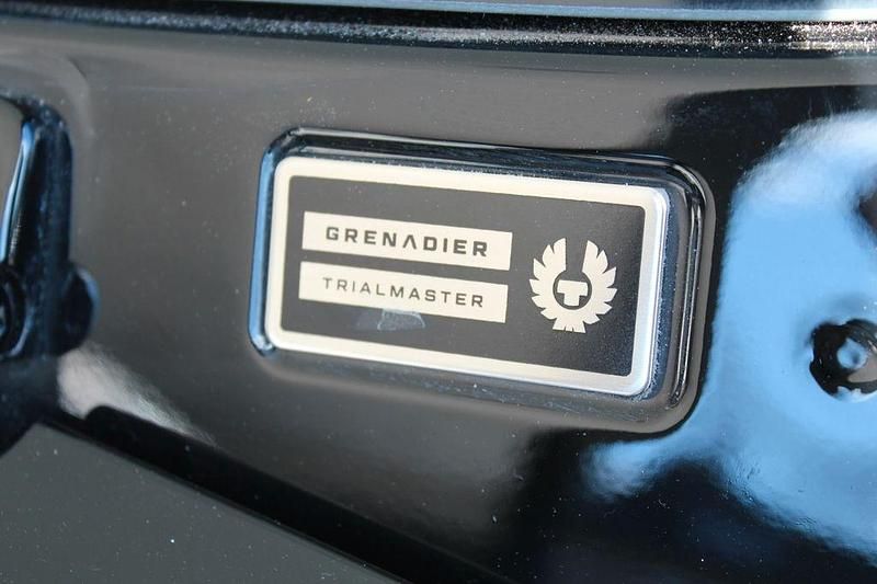 Gebraucht Ineos Grenadier 286 PS (210 kW) 2025 Schwarz SUV