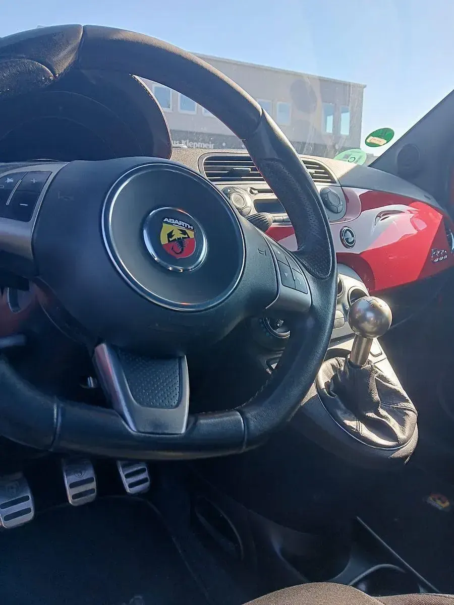 Usata Abarth 595 140 CV (102 kW) 2016 Rosso Utilitaria