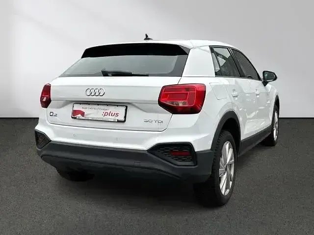 Gebraucht Audi Q2 Sport 116 PS (85 kW) 2023 Arkonaweiß SUV