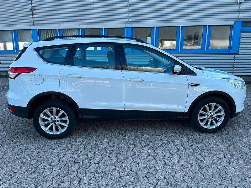 Schwarz Gebraucht 2015 Ford Kuga Individual SUV | 8.999 € (Guter Preis) - Bild 1/4