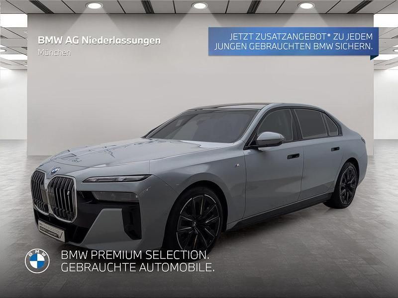 Grau Gebraucht 2024 BMW i7 Comfort Edition Limousine | 117.909 € - Bild 1/2