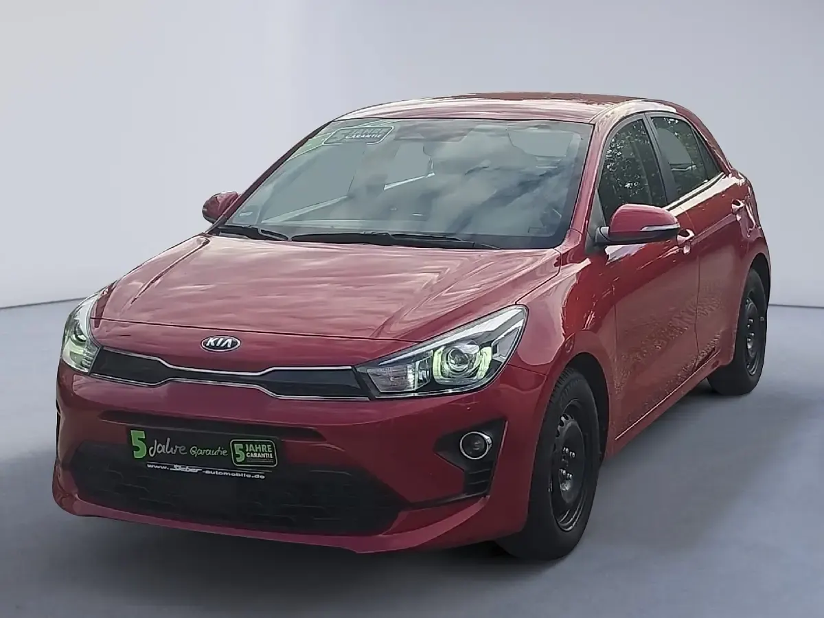 Używany Kia Rio Vision 101 KM (74 kW) 2022 Czerwony Hatchback