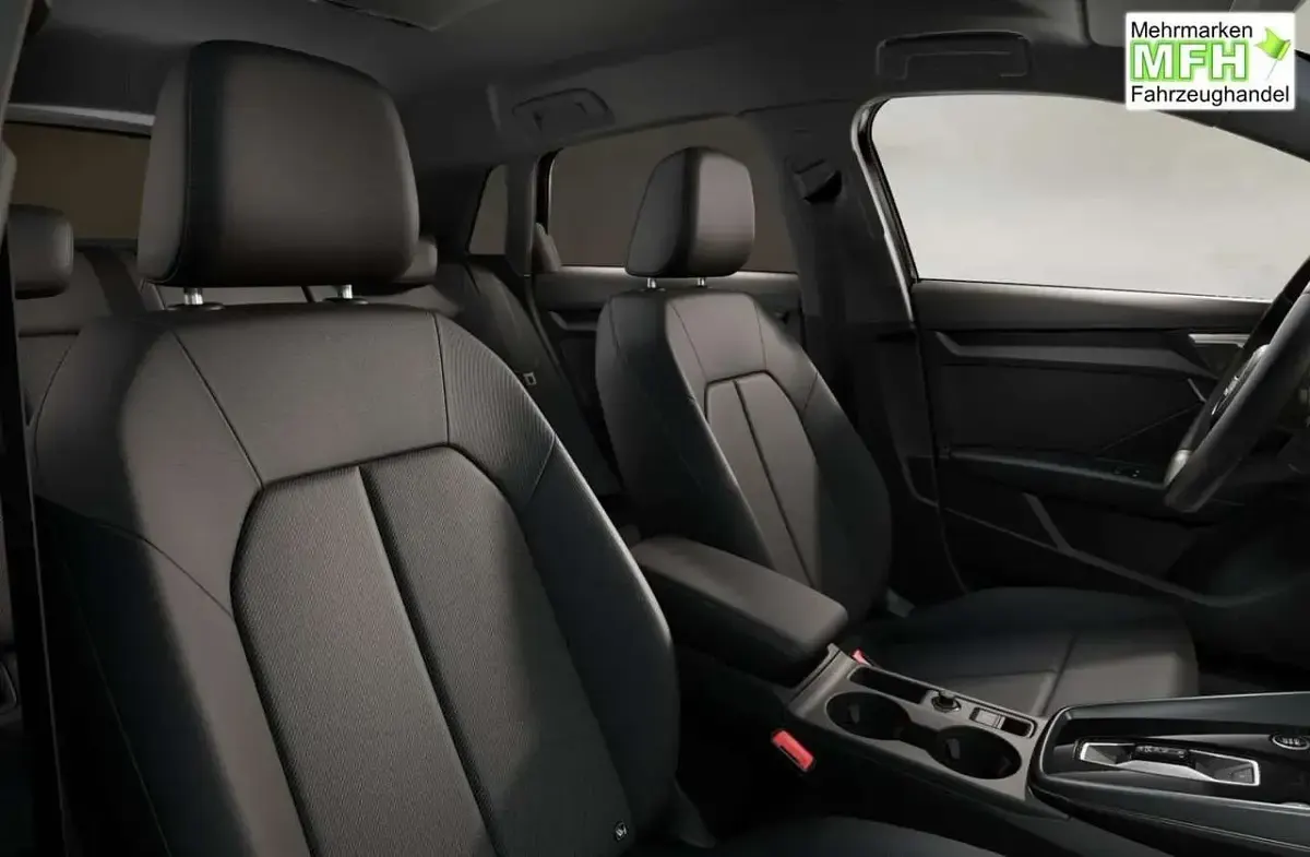Neu Audi A3 Comfort 204 PS (150 kW) 2026 Mythosschwarz metallic SUV