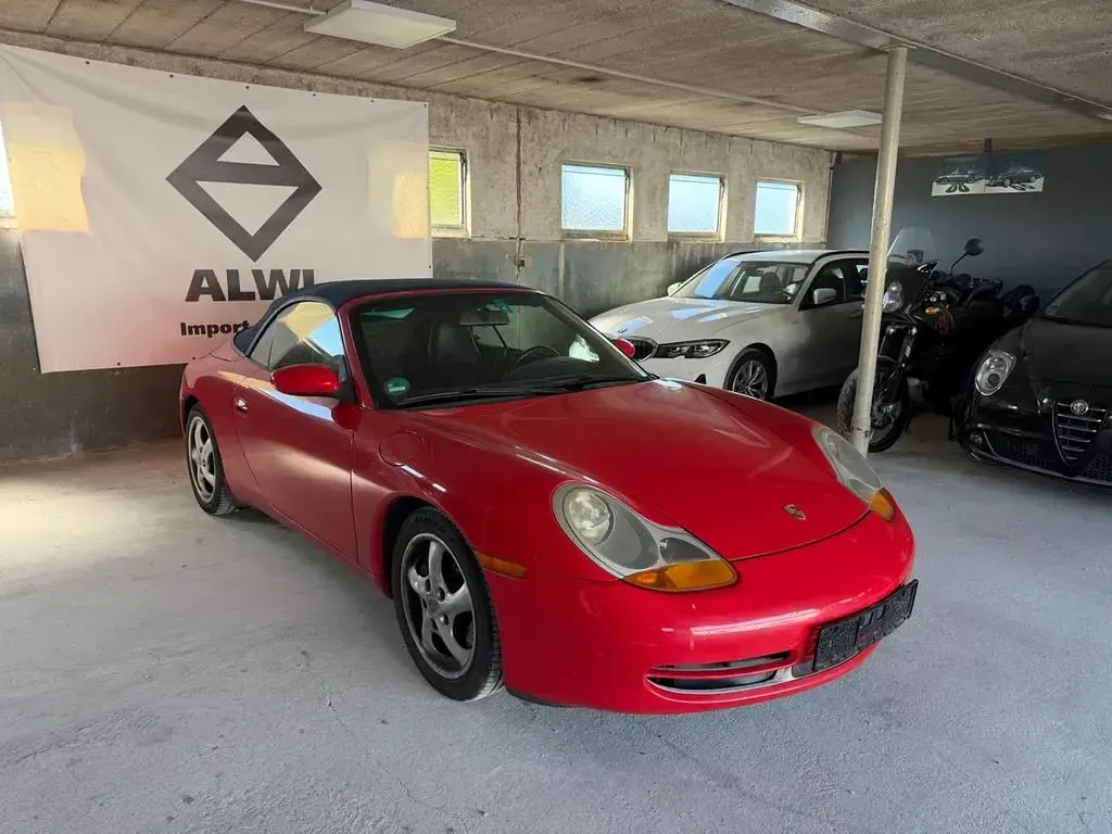 Gebraucht Porsche 996 300 PS (220 kW) 1998 Rot Cabrio