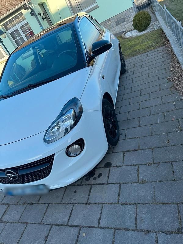 Second-hand Opel Adam 87 CP (63 kW) 2013 Alb Hatchback