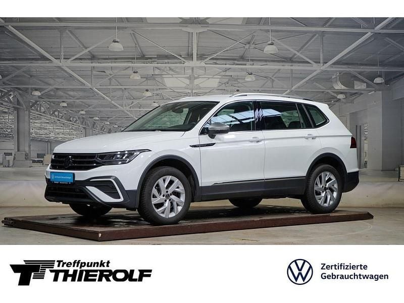 Gebraucht VW Tiguan Allspace Life 150 PS (110 kW) 2023 Weiß SUV