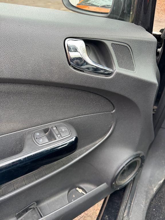 Gebraucht Opel Corsa Cosmo 80 PS (58 kW) 2008 Schwarz Kleinwagen