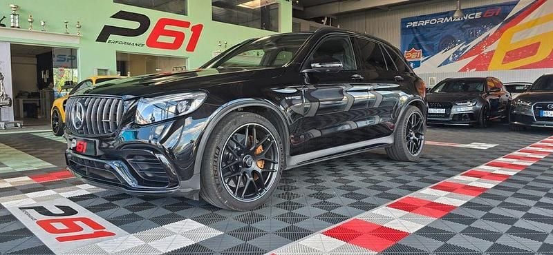Schwarz Gebraucht 2019 Mercedes GLC63 AMG AMG SUV | 57.999 € (Fairer Preis) - Bild 1/4
