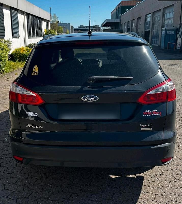 Second-hand Ford Focus 125 CP (91 kW) 2014 Negru Break