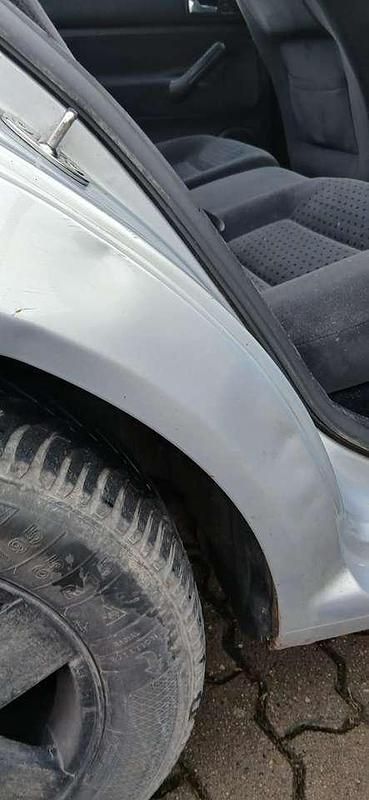 Gebraucht VW Bora 101 PS (74 kW) 1999 Silber Limousine