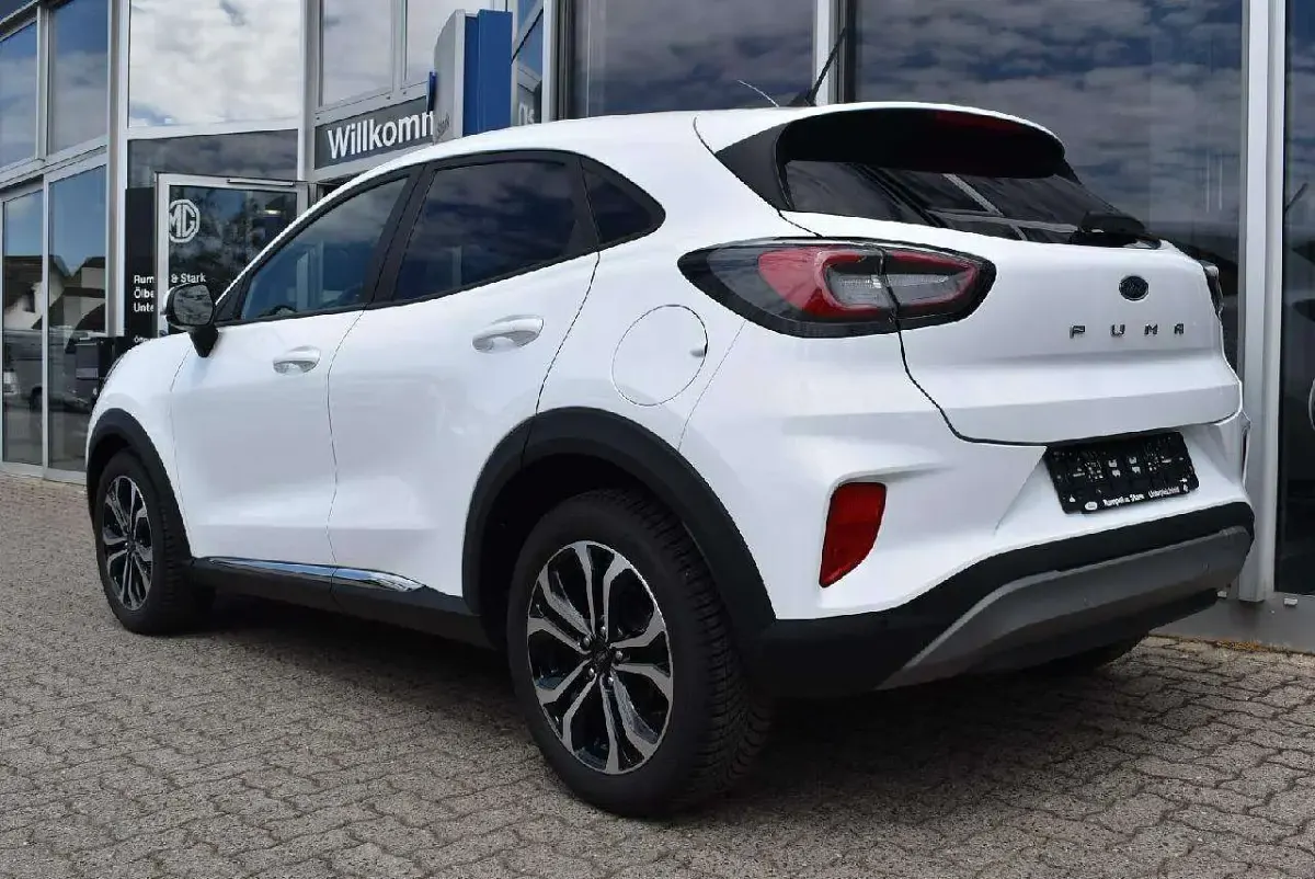 Gebraucht Ford Puma Titanium 125 PS (91 kW) 2024 Frostweiß SUV