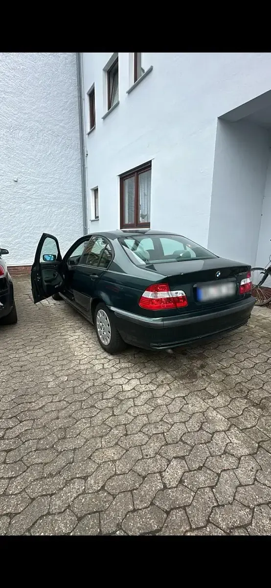 Occasion BMW 320 136 ch (100 kW) 2000 Vert Berline