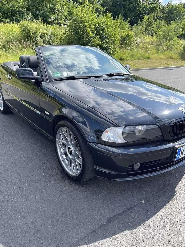 Schwarz Gebraucht 2000 BMW 323 Cabriolet Cabrio | 5.199 € (Fairer Preis) - Bild 1/4