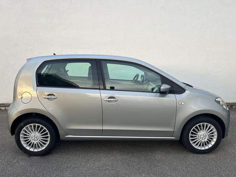 Gebraucht VW up! 75 PS (55 kW) 2013 Dark silver metallic Kleinwagen