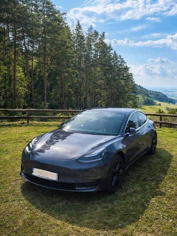 Gebraucht Tesla Model 3 324 kW (441 PS) 2020 Silber Limousine