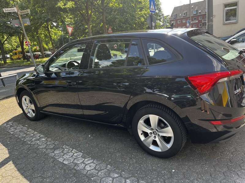 Schwarz Gebraucht 2020 Skoda Scala Cool Plus Kleinwagen | 15.000 € (Fairer Preis) - Bild 1/4