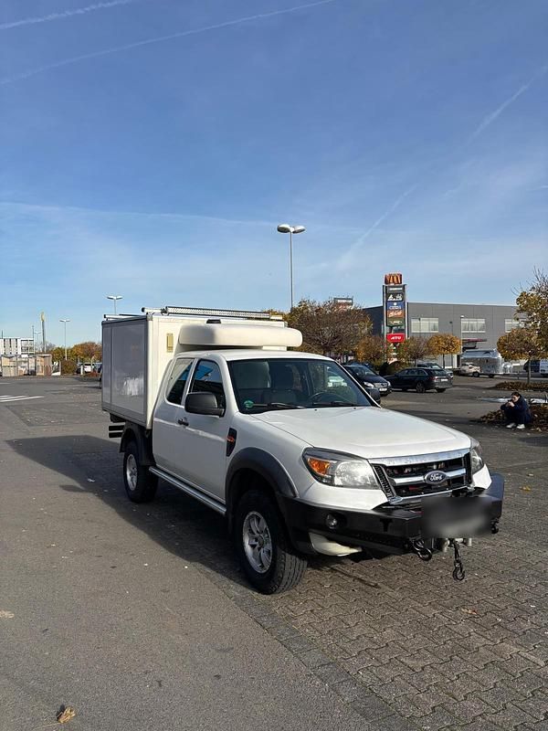 Gebraucht Ford Ranger 143 PS (105 kW) 2011 Weiß Pickup