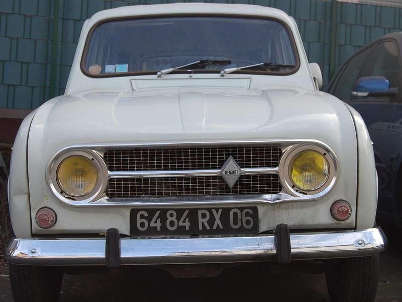 Gebraucht Renault R4 34 PS (25 kW) 1972 Weiß Kleinwagen