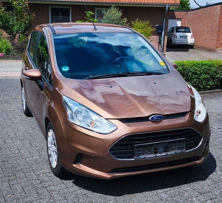 Braun Gebraucht 2013 Ford B-MAX Cool & Connect Van / Kleinbus | 6.490 € (Superpreis) - Bild 1/4