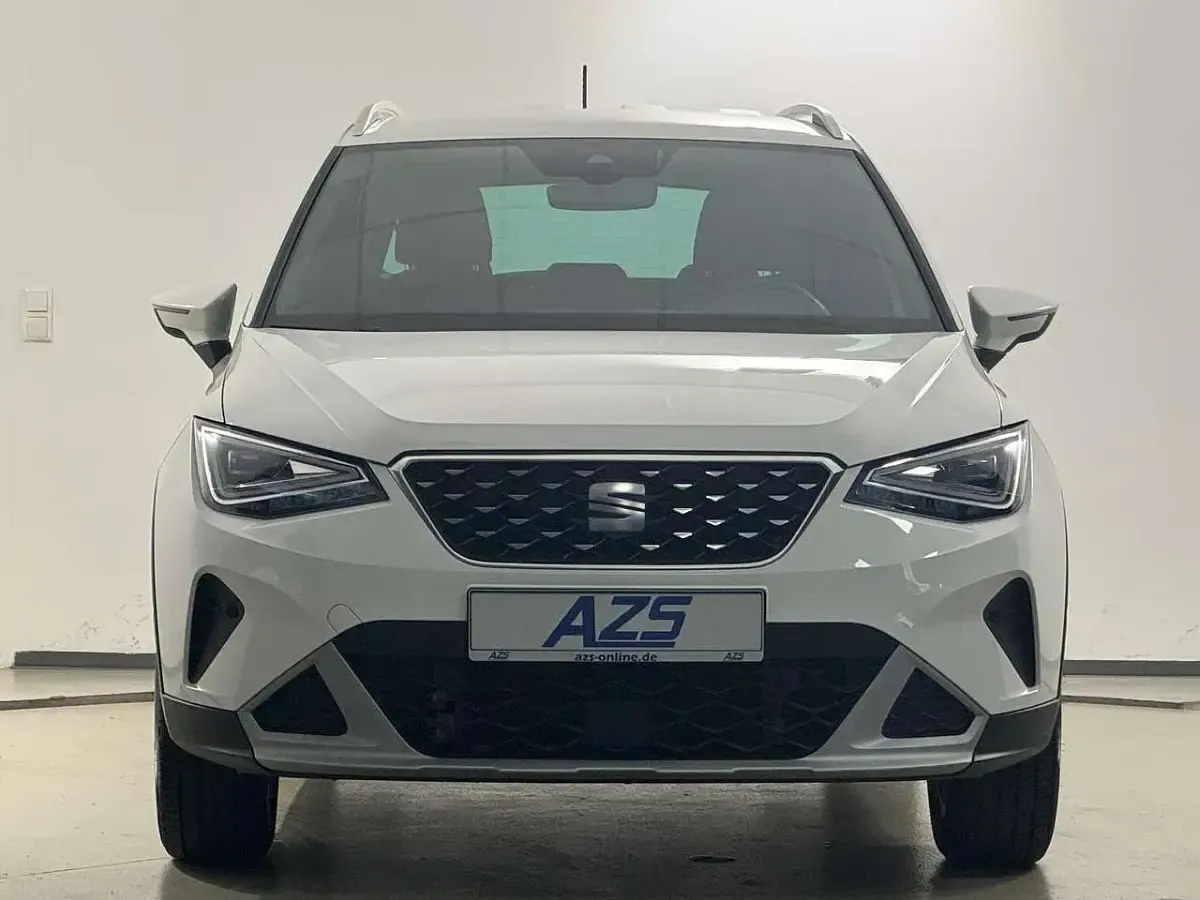 Gebraucht Seat Arona Xperience 116 PS (85 kW) 2024 Weiß SUV