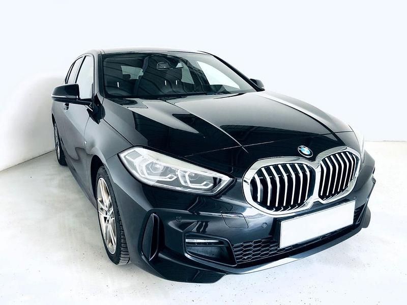 Schwarz Gebraucht 2022 BMW 116 M Sport Kleinwagen | 22.900 € (Fairer Preis) - Bild 1/4