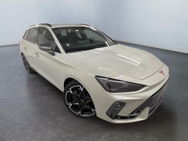 4u taiga grey special .../grau Neu 2025 Cupra Leon VZ | 40.059 € (Superpreis) - Bild 1/4
