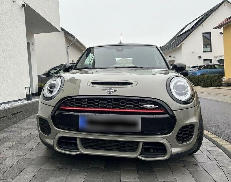 Gebraucht Mini John Cooper Works 231 PS (169 kW) 2018 Kleinwagen