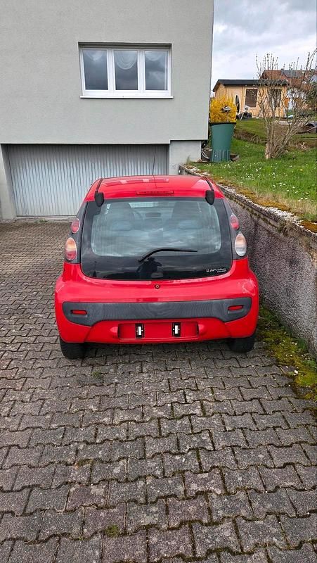 Gebraucht Citroën C1 68 PS (50 kW) 2009 Rot Kleinwagen