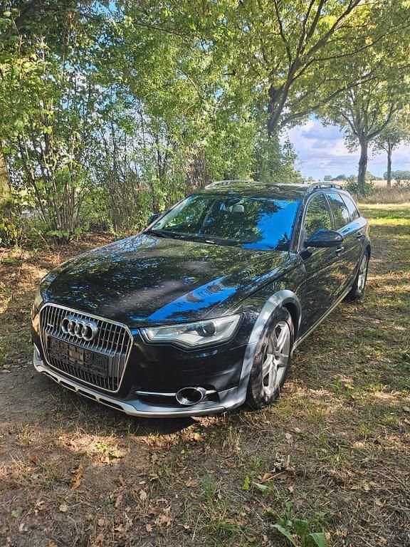 Schwarz Gebraucht 2013 Audi A6 Allroad Ambiente Kombi | 12.499 € (Etwas zu teuer) - Bild 1/4