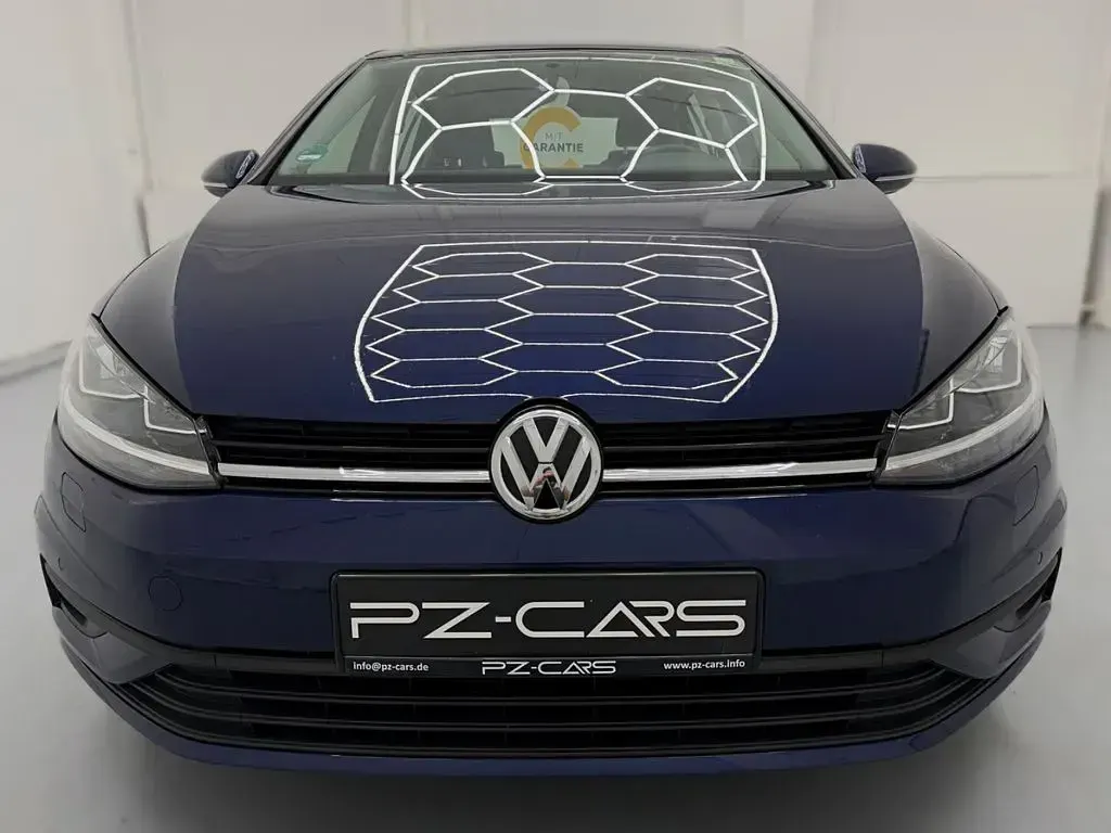 Gebraucht VW Golf VII 86 PS (63 kW) 2018 Blau Limousine