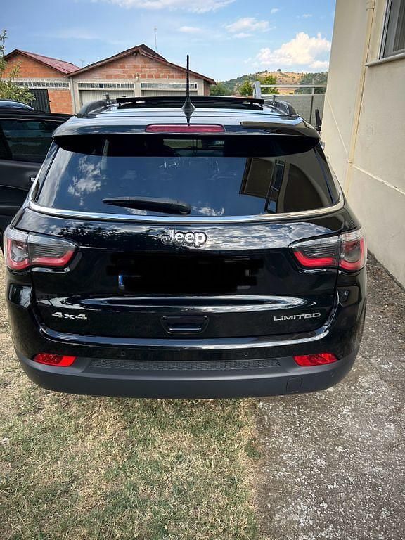 Gebraucht Jeep Compass Limited 170 PS (125 kW) 2020 Schwarz SUV