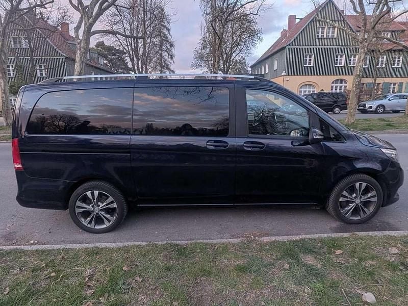 Gebraucht Mercedes E250 190 PS (139 kW) 2016 Blau Kombi