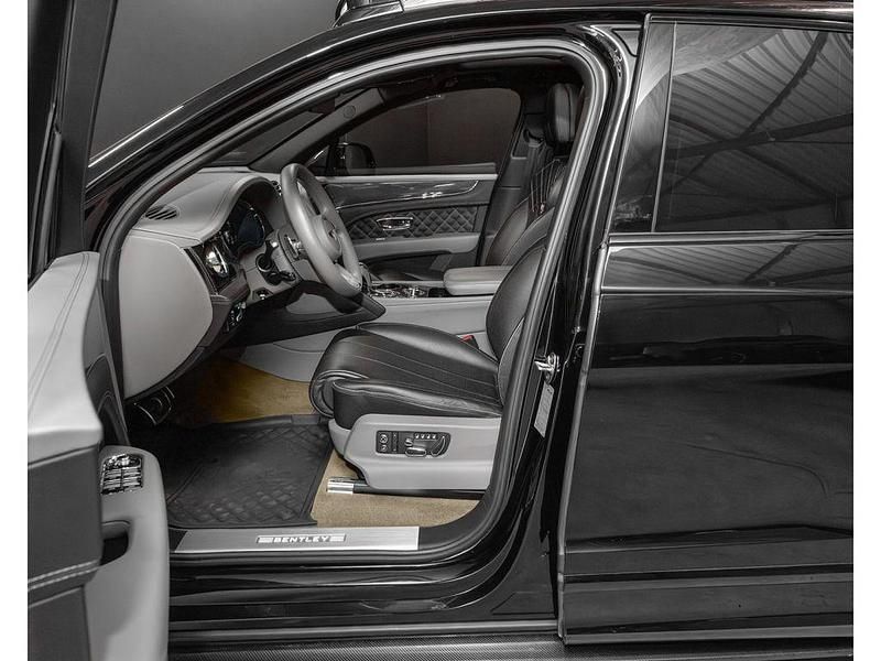Gebraucht Bentley Bentayga 549 PS (403 kW) 2021 Schwarz SUV