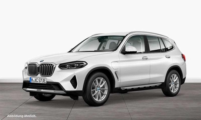 Mineralweiß Gebraucht 2022 BMW X3 Sport Line SUV | 39.930 € (Guter Preis) - Bild 1/3