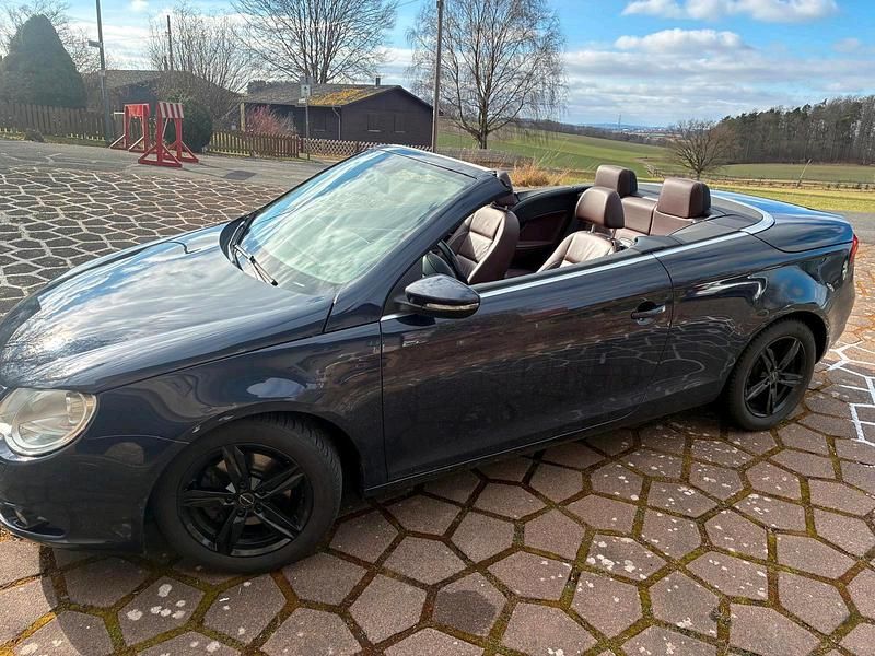 Gebraucht VW Eos Edition 122 PS (89 kW) 2009 Blau Cabrio