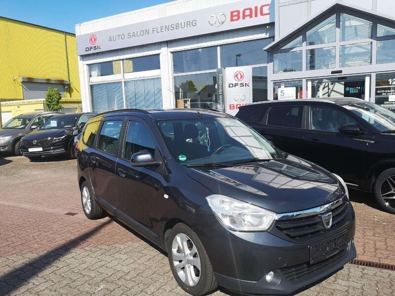Grau Gebraucht 2012 Dacia Lodgy Prestige Van / Kleinbus | 3.950 € - Bild 1/4