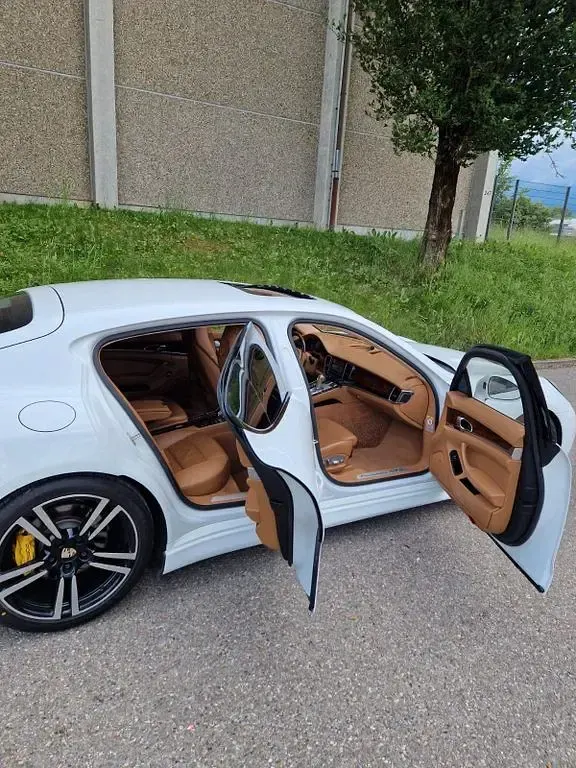 Gebraucht Porsche Panamera GTS 430 PS (316 kW) 2012 Weiß Kleinwagen