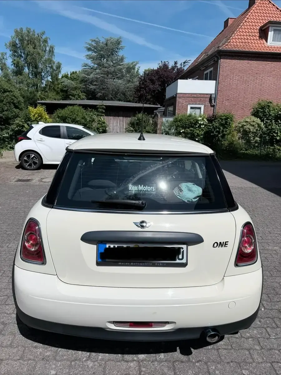 Gebraucht Mini ONE Pepper 75 PS (55 kW) 2012 Andere farben Kleinwagen