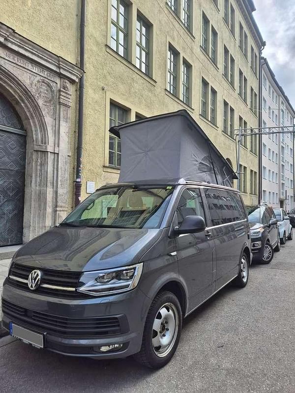 Gebraucht VW California Beach 199 PS (146 kW) 2018 Grau Van