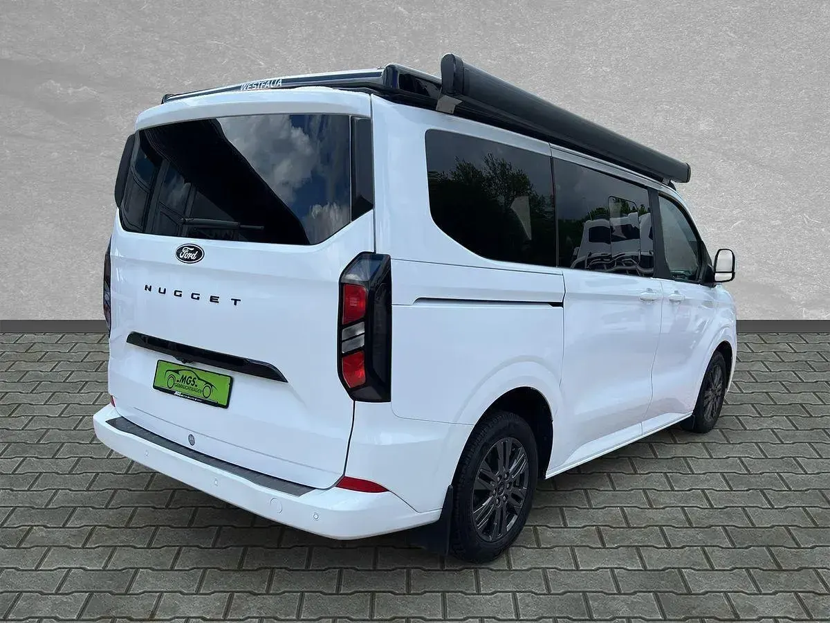 Gebraucht Ford Tourneo Custom Nugget 170 PS (125 kW) 2025 Frozen white Van