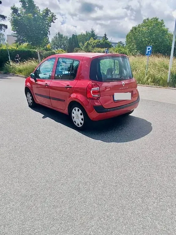Gebraucht Renault Grand Modus Dynamique 75 PS (55 kW) 2009 Rot Van / Kleinbus