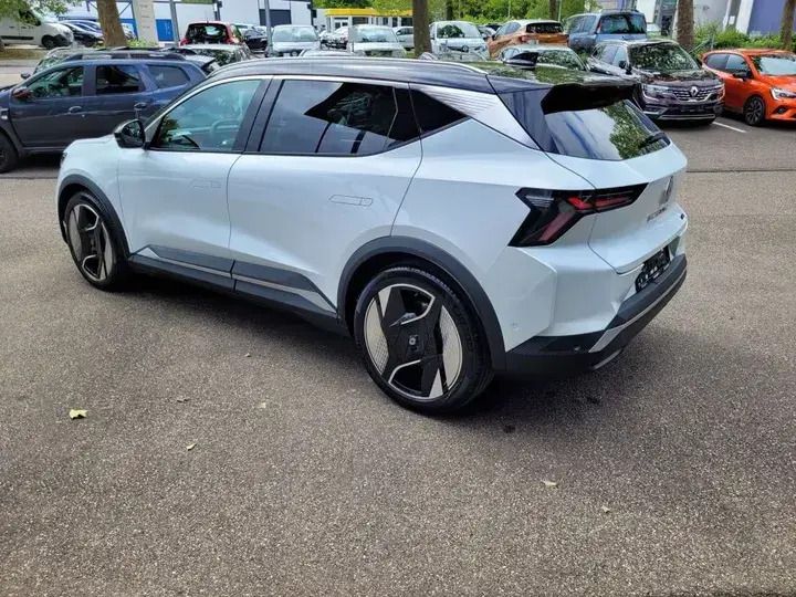 Gebraucht Renault Scenic E-Tech Iconic 160 kW (218 PS) 2024 Weiß SUV