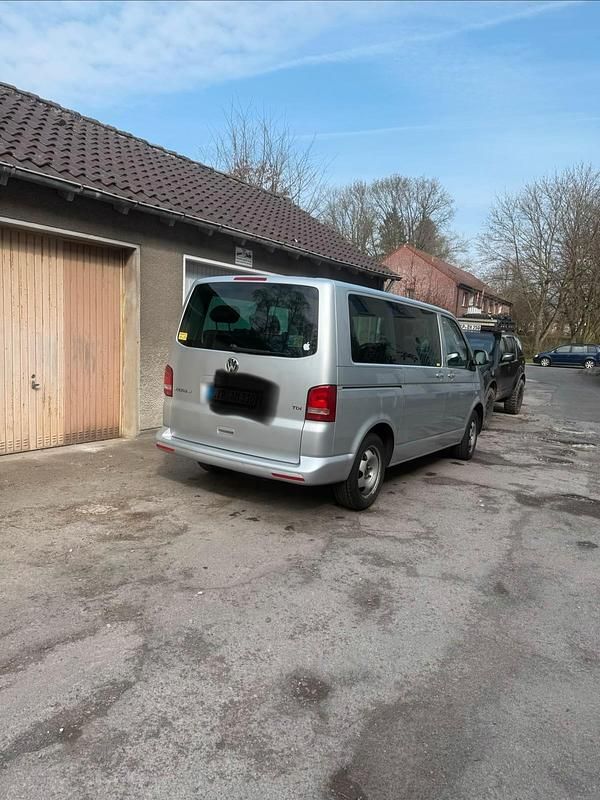 Gebraucht VW T5 Match 132 PS (97 kW) 2012 Silber Van