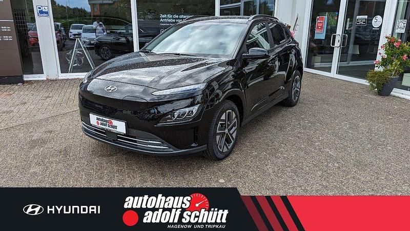 Phantom black Gebraucht 2023 Hyundai Kona Advantage SUV | 25.580 € - Bild 1/4