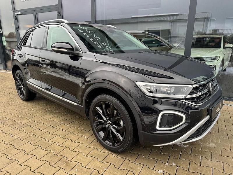 Gebraucht VW T-Roc 150 PS (110 kW) 2022 Deep black perleffekt SUV