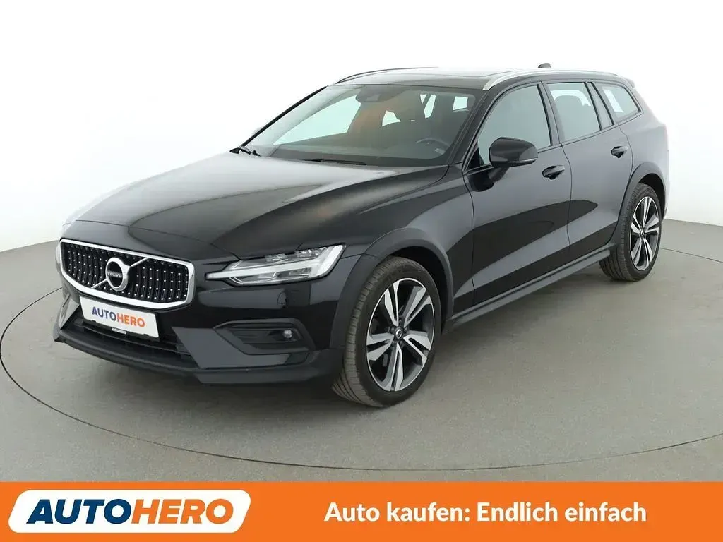 Gebraucht Volvo V60 CC 197 PS (144 kW) 2022 Kombi